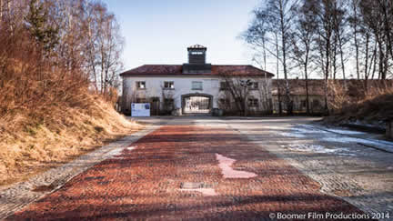 Dachau Tour Jourhaus